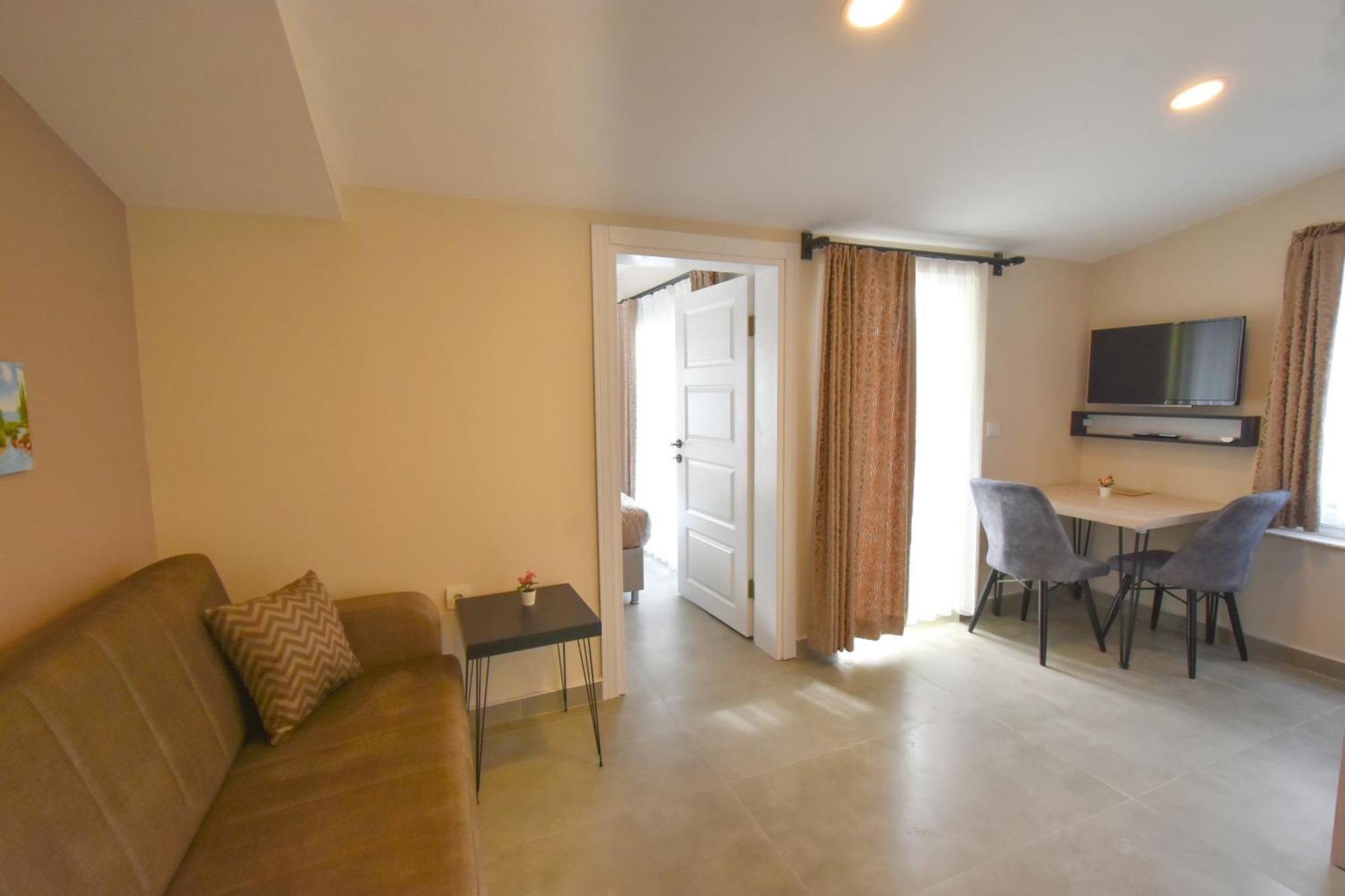 Beyaz Melek Apart Hotel Antalya Exterior photo